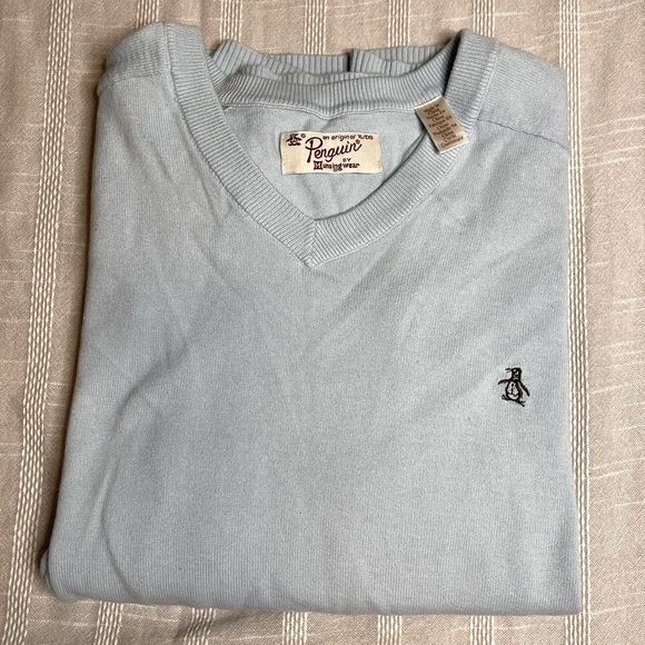 Original Penguin Other - Original Penguin by Munsingwear Pale Blue V Neck Sweater Men’s Size XL